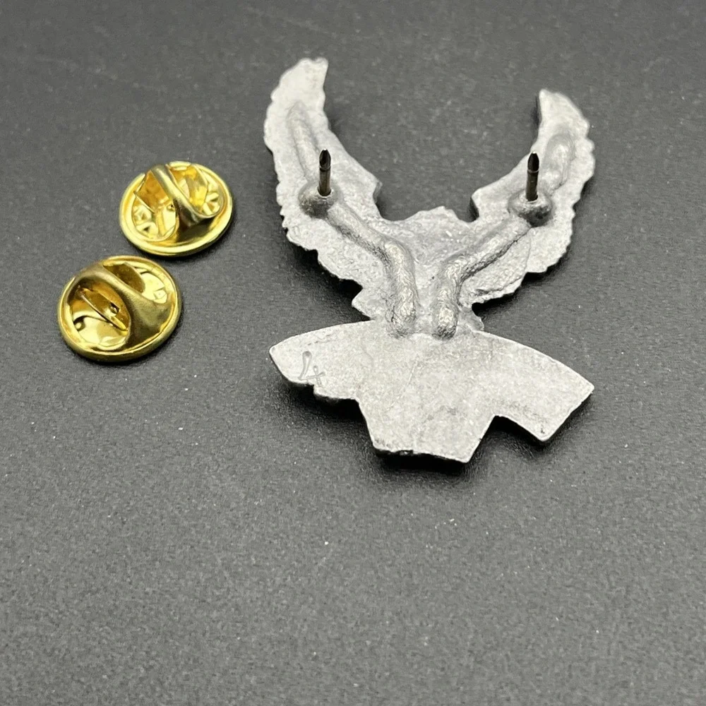 1998 Sturgis Bald Eagle Motorcycles Silver Tone‎ Lapel Hat Pin